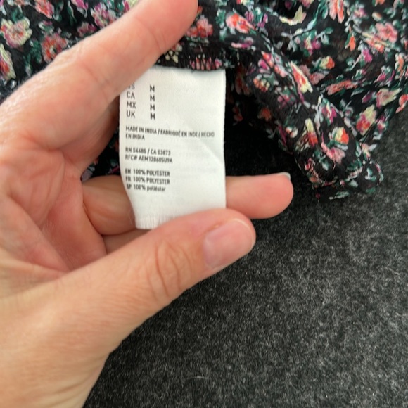 American Eagle Outfitters Floral Ruffled Tank Top - Picture 8 of 11